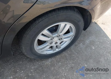 2016 Chevrolet Sonic Lt Auto из США, поврежденный, VIN 1G1JC5SBXG4166836